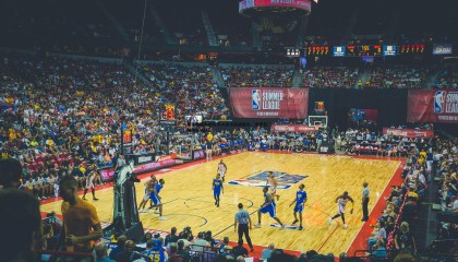 欧陆娱乐-那不勒斯为德布劳内提供高薪报价，意甲豪门瞄准曼城核心